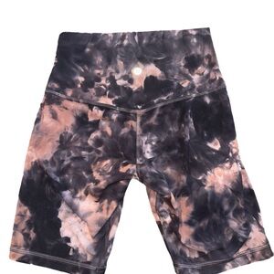 LULULEMON Athletica Tie Dye Bike Shorts size 4